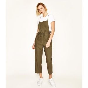 GREEN OVERALLS
